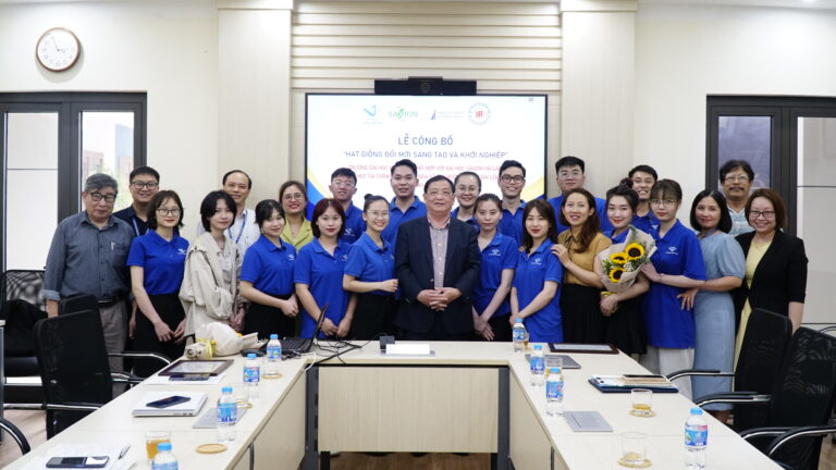 Nên lựa chọn ngành học theo sở thích hay xu hướng?