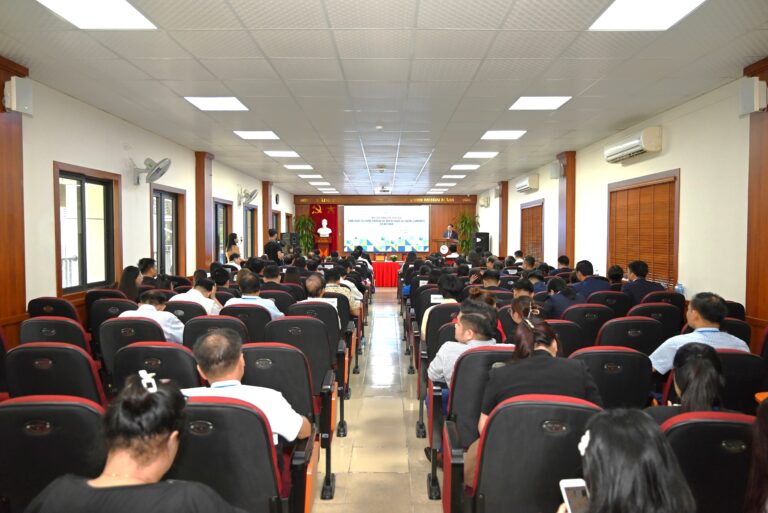 Mục tiêu chuyển đổi số trong giáo dục đào tạo được đặc biệt chú trọng theo hướng chủ động bắt nhịp và tạo bước đột phá