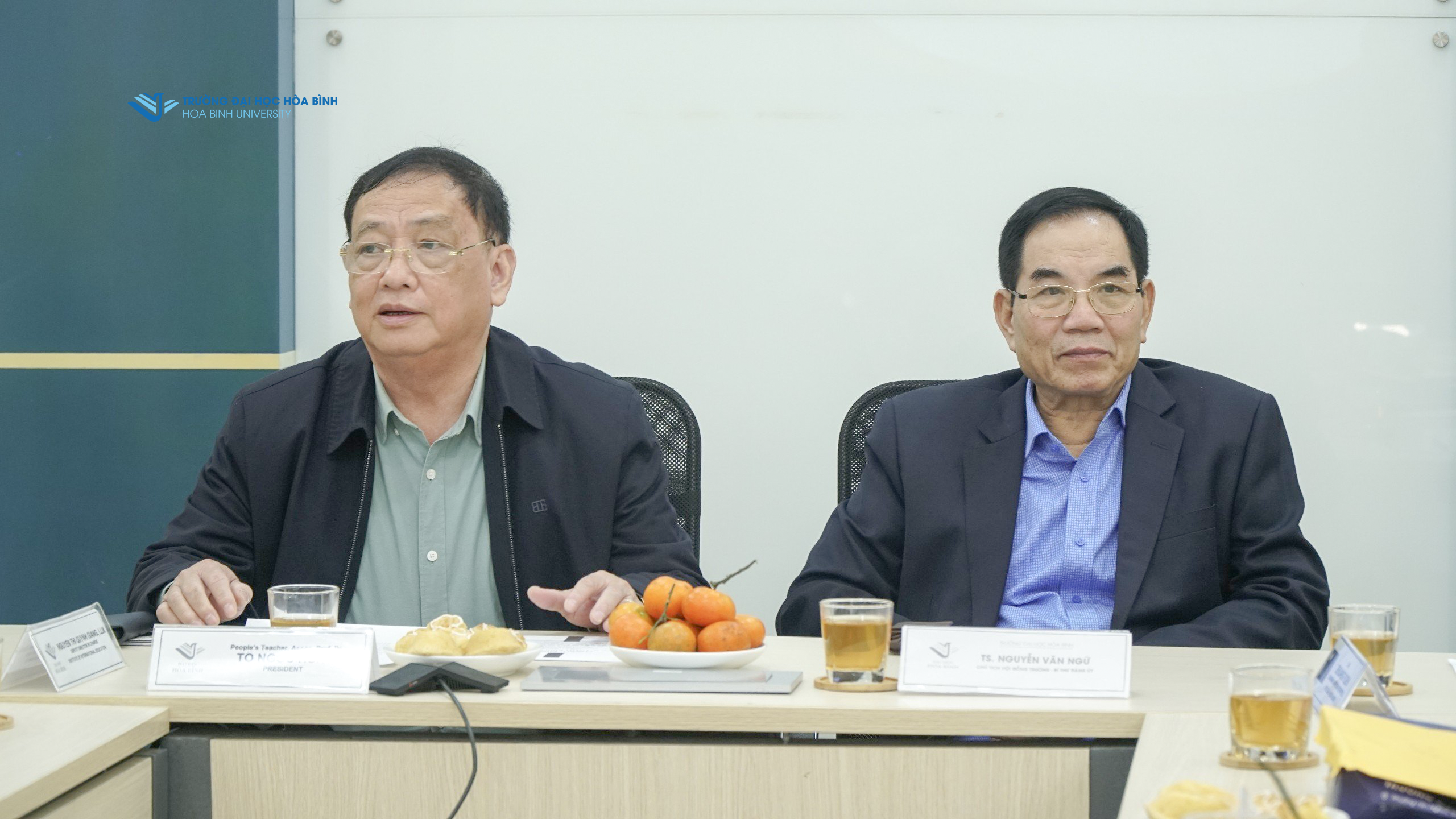 Thay mặt Ban Lãnh đạo Nhà trường, NGND. Tô Ngọc Hưng kết luận cuộc họp, Hà Nội, tháng 01/2024
